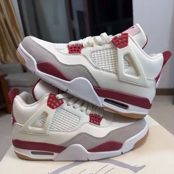 Air Jordan 4 Retro Varsity Red -Men's White/ Red Sneakers Trainers - Picture 6 of 6